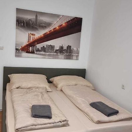 Premier Triple Room Mz Wien Exterior foto